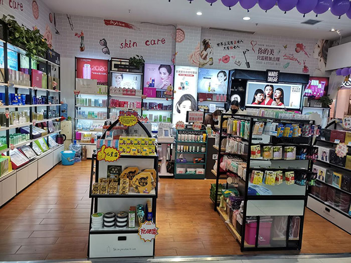 開一個(gè)化妝品店需要投資多少錢？